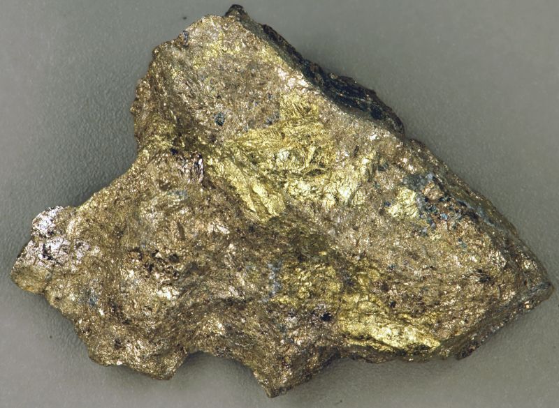 File:Massive sulfide (Pt-Pd-rich chalcopyrite-pyrrhotite) Stillwater mine MT.jpg